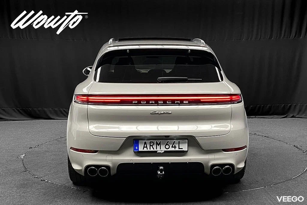 Porsche Cayenne E-Hybrid 470HK /18-Vägs /Pano /Bose /Se Spec/4.95% 346kW