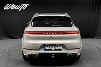 Porsche Cayenne E-Hybrid 470HK /18-Vägs /Pano /Bose /Se Spec/4.95% 346kW thumbnail