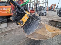 Hitachi ZX135 US-6 Engcon 79kW thumbnail