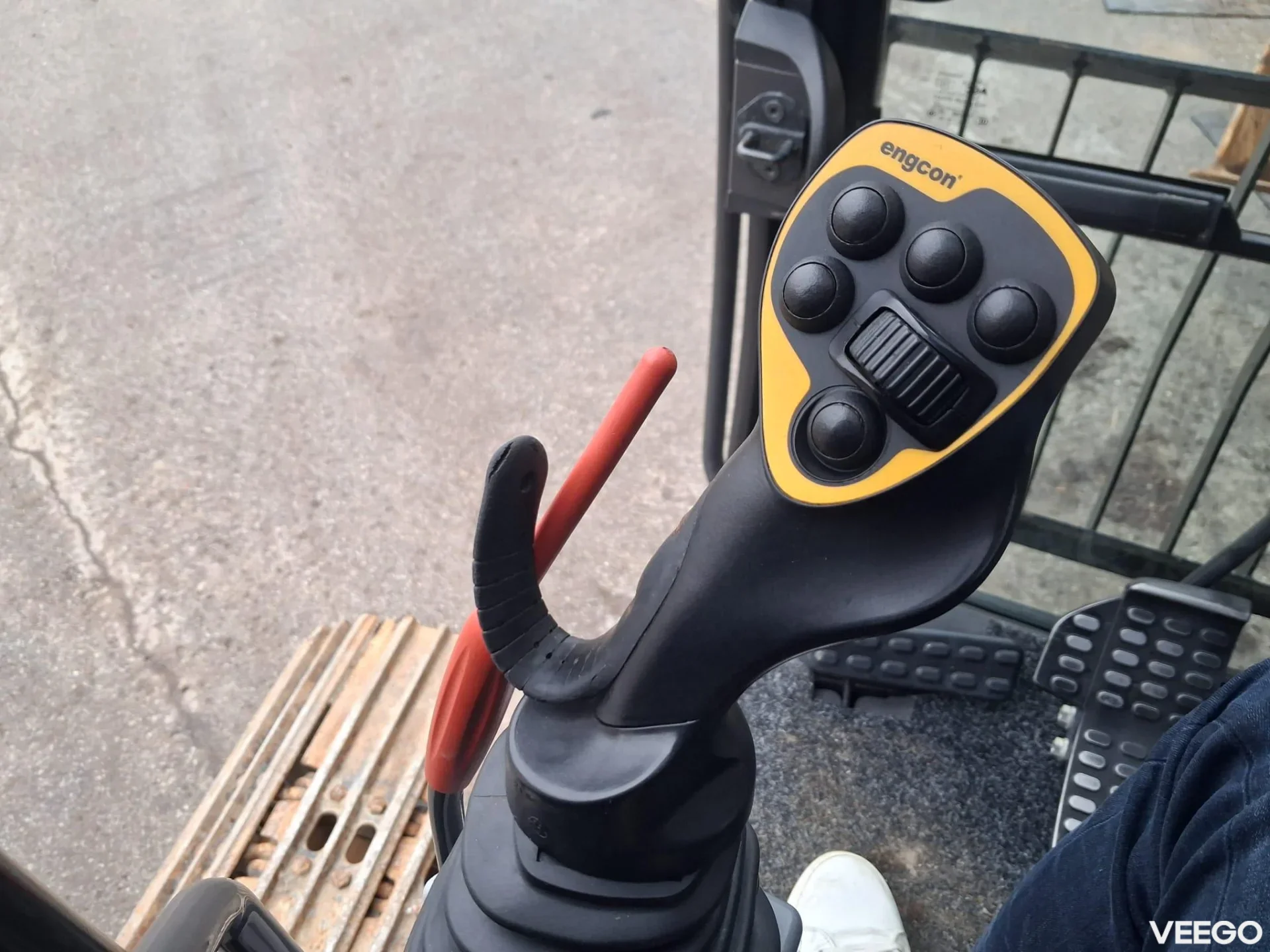 Hitachi ZX135 US-6 Engcon 79kW