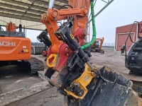 Hitachi ZX135 US-6 Engcon 79kW thumbnail