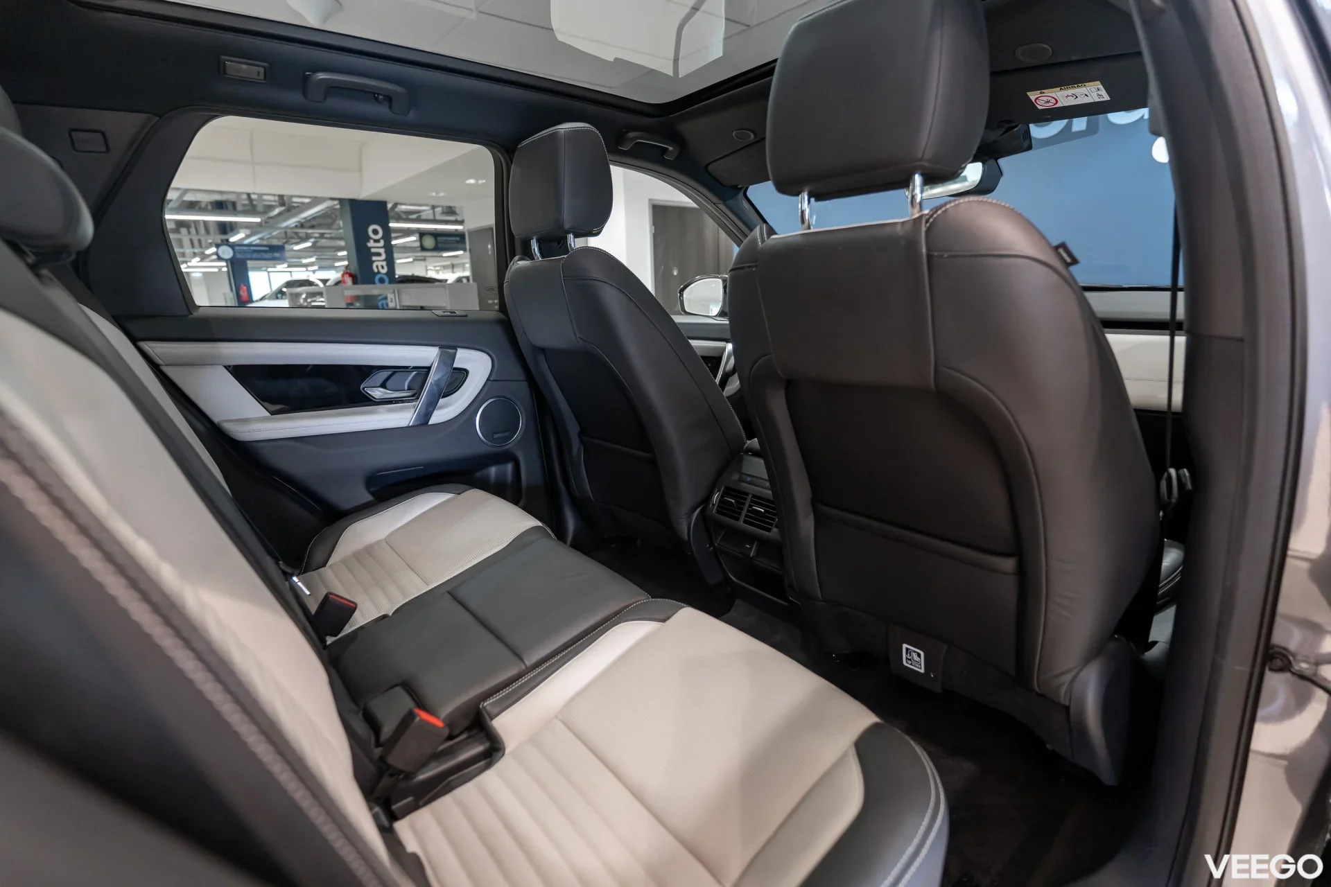 Land Rover Discovery Sport R-Dynamic HSE D200 2 150kW