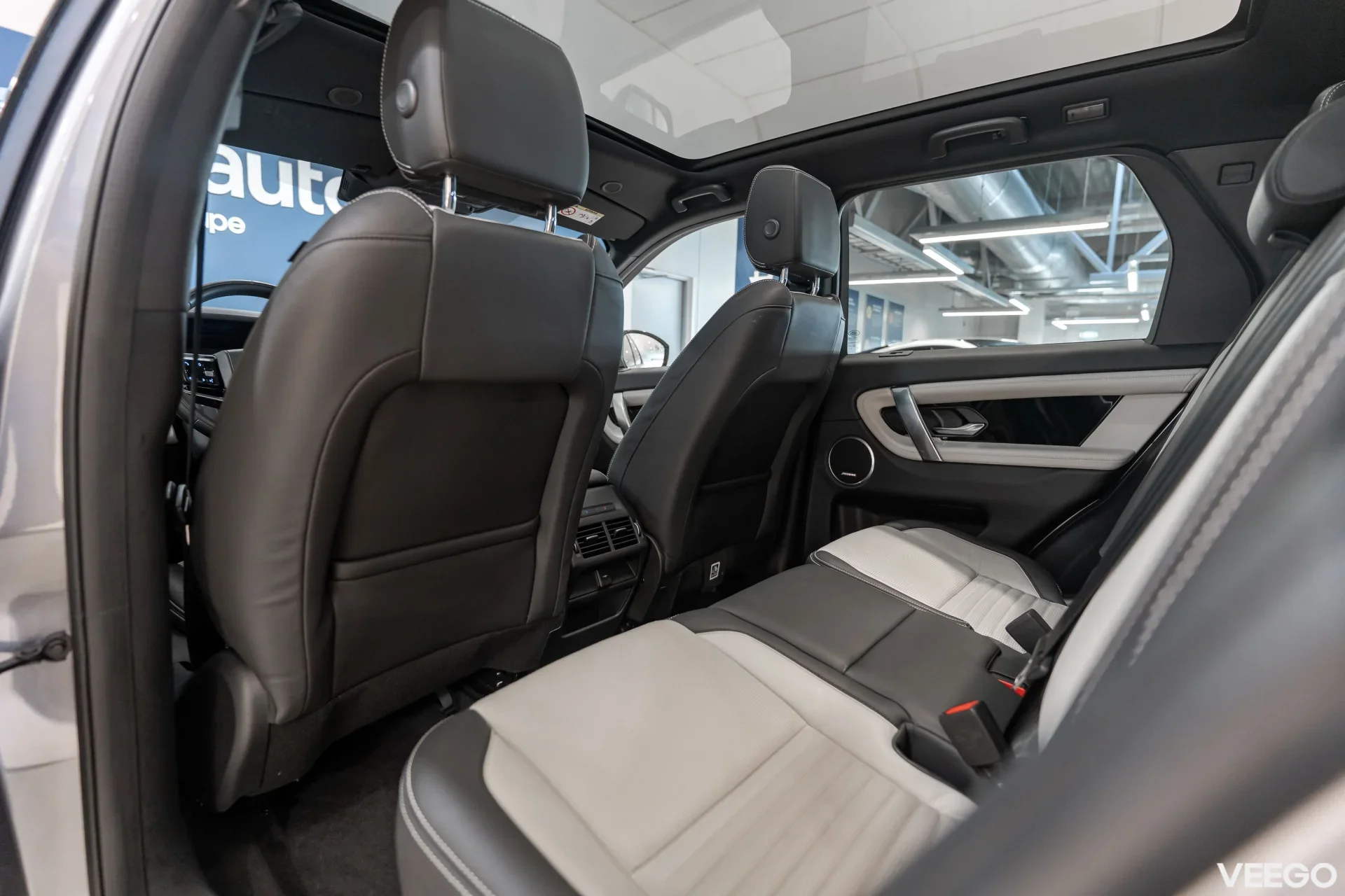 Land Rover Discovery Sport R-Dynamic HSE D200 2 150kW