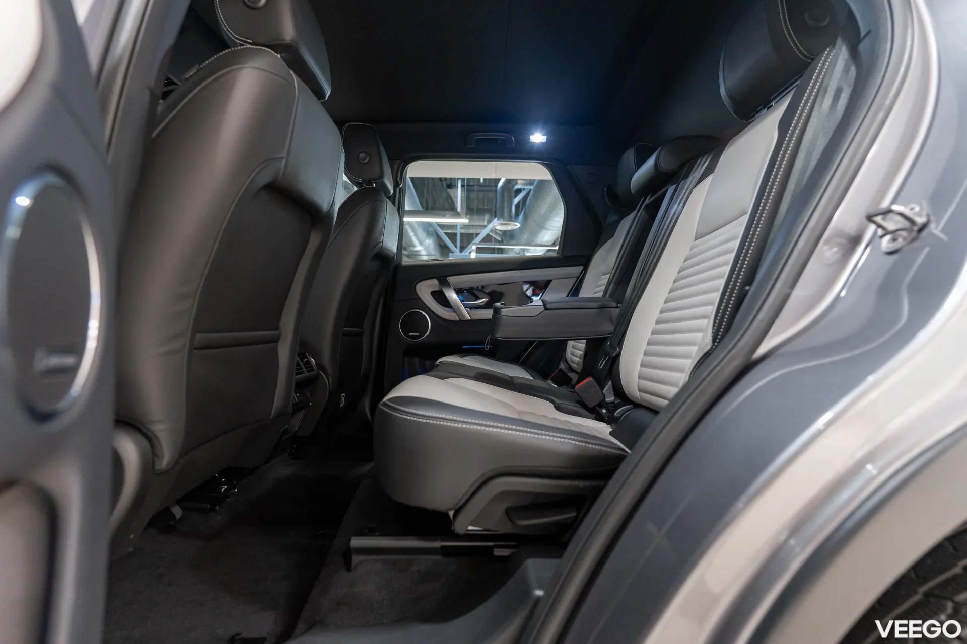 Land Rover Discovery Sport R-Dynamic HSE D200 2 150kW