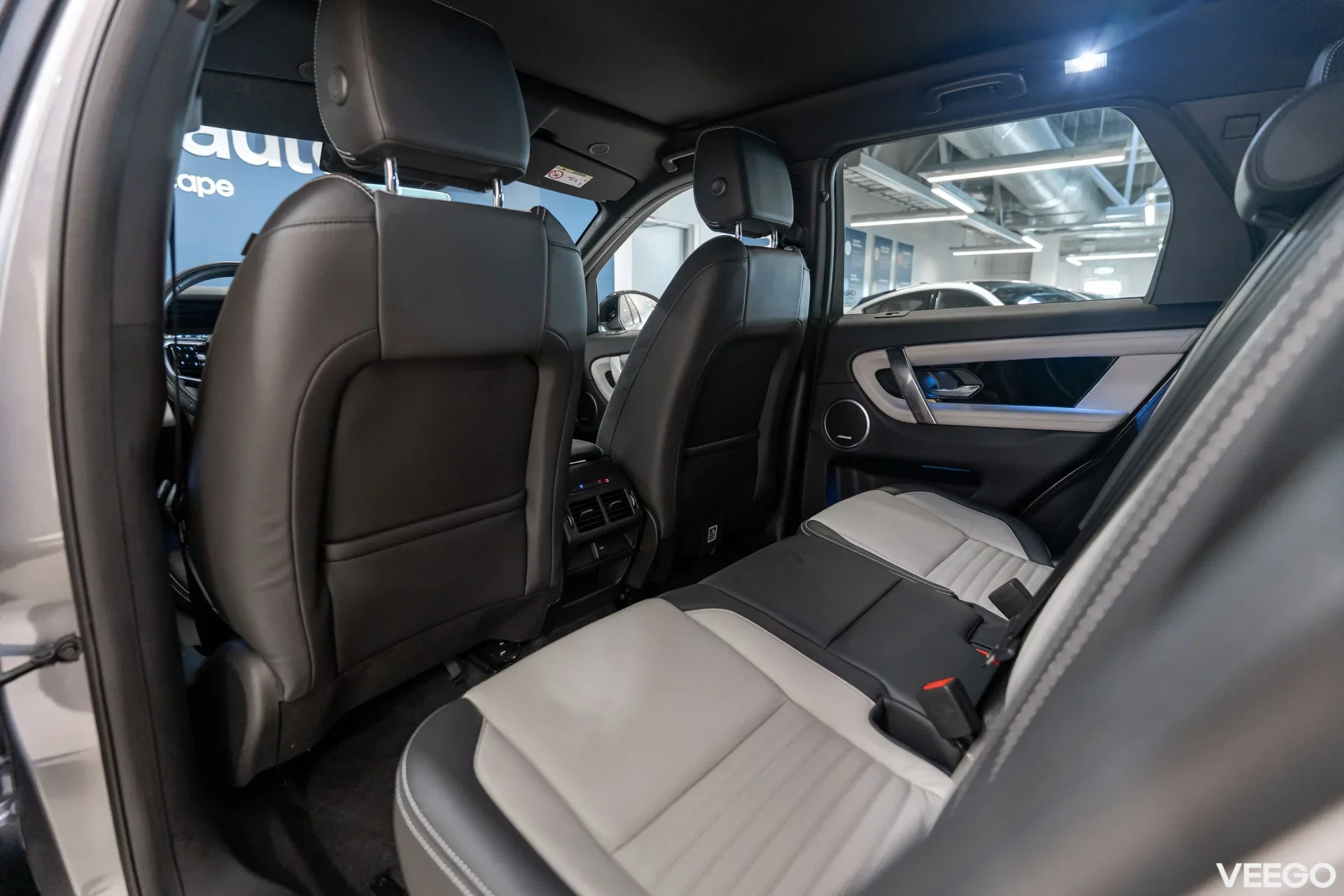 Land Rover Discovery Sport R-Dynamic HSE D200 2 150kW