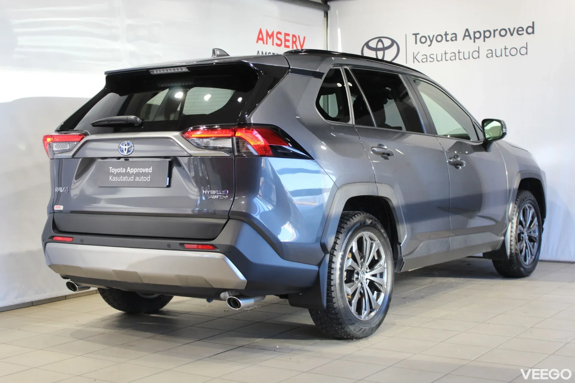 Toyota RAV4 Luxury Plus 4WD 2.5 131kW