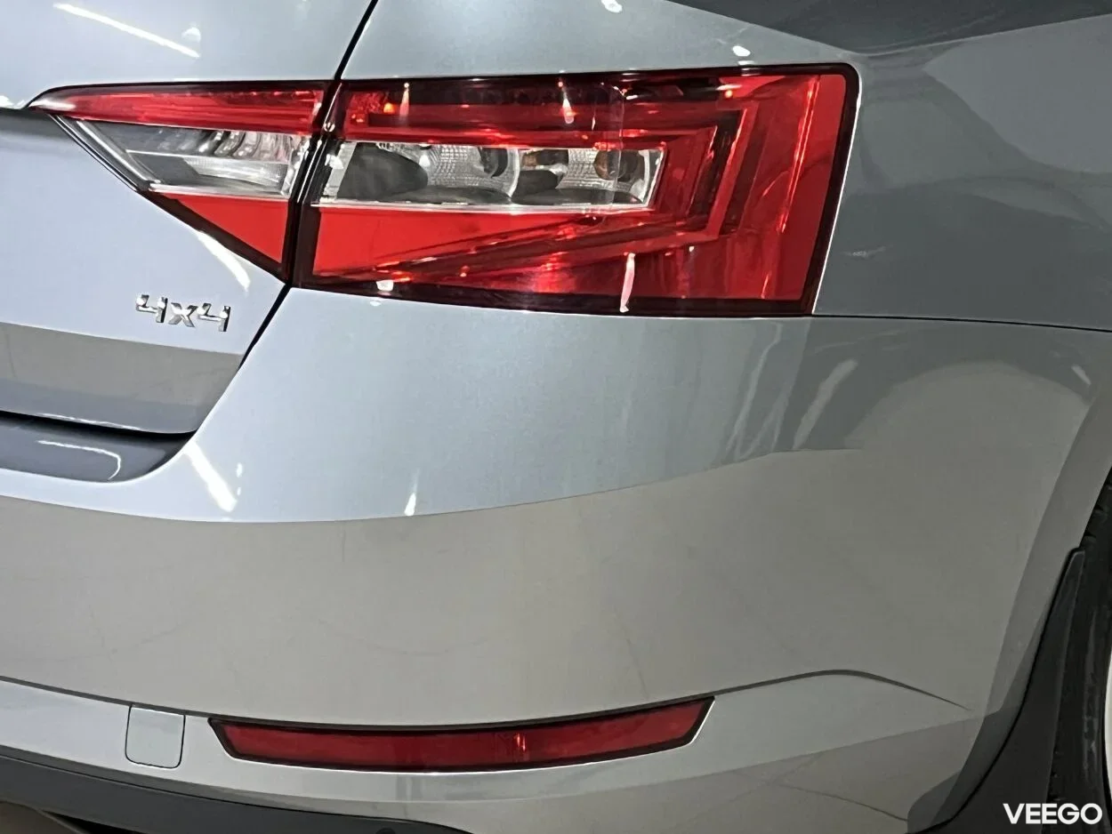 Skoda Superb HB Active FL 4x4 2 140kW