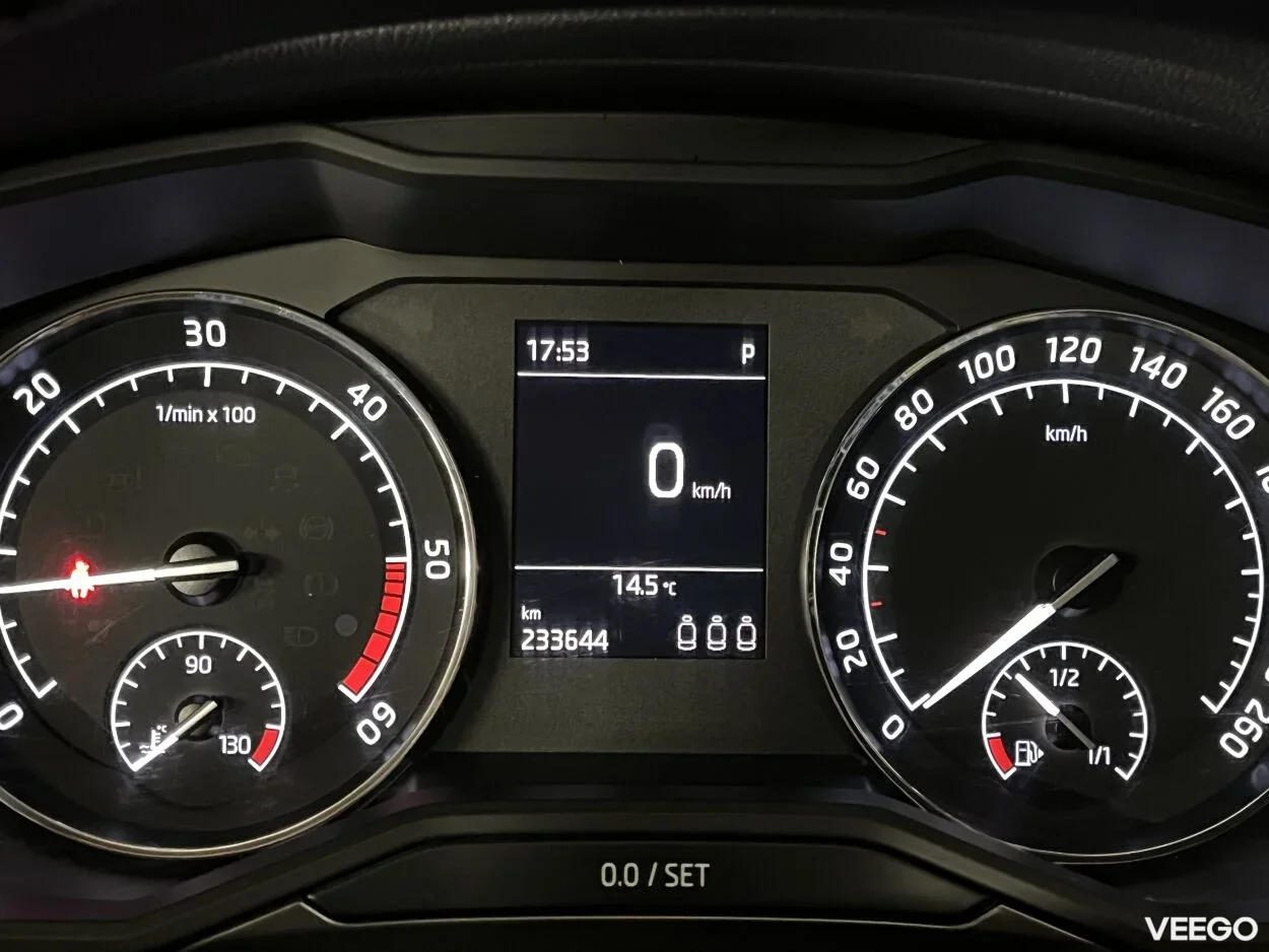 Skoda Superb HB Active FL 4x4 2 140kW