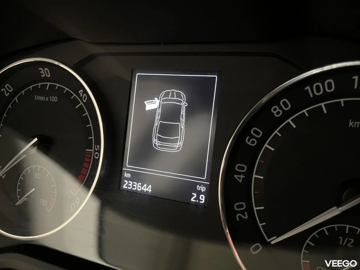 Skoda Superb HB Active FL 4x4 2 140kW