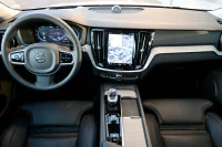 Volvo V60 Cross Country AWD LUXURY+ B&W ULTIMATE BRIGHT XENIUM 2 184kW thumbnail