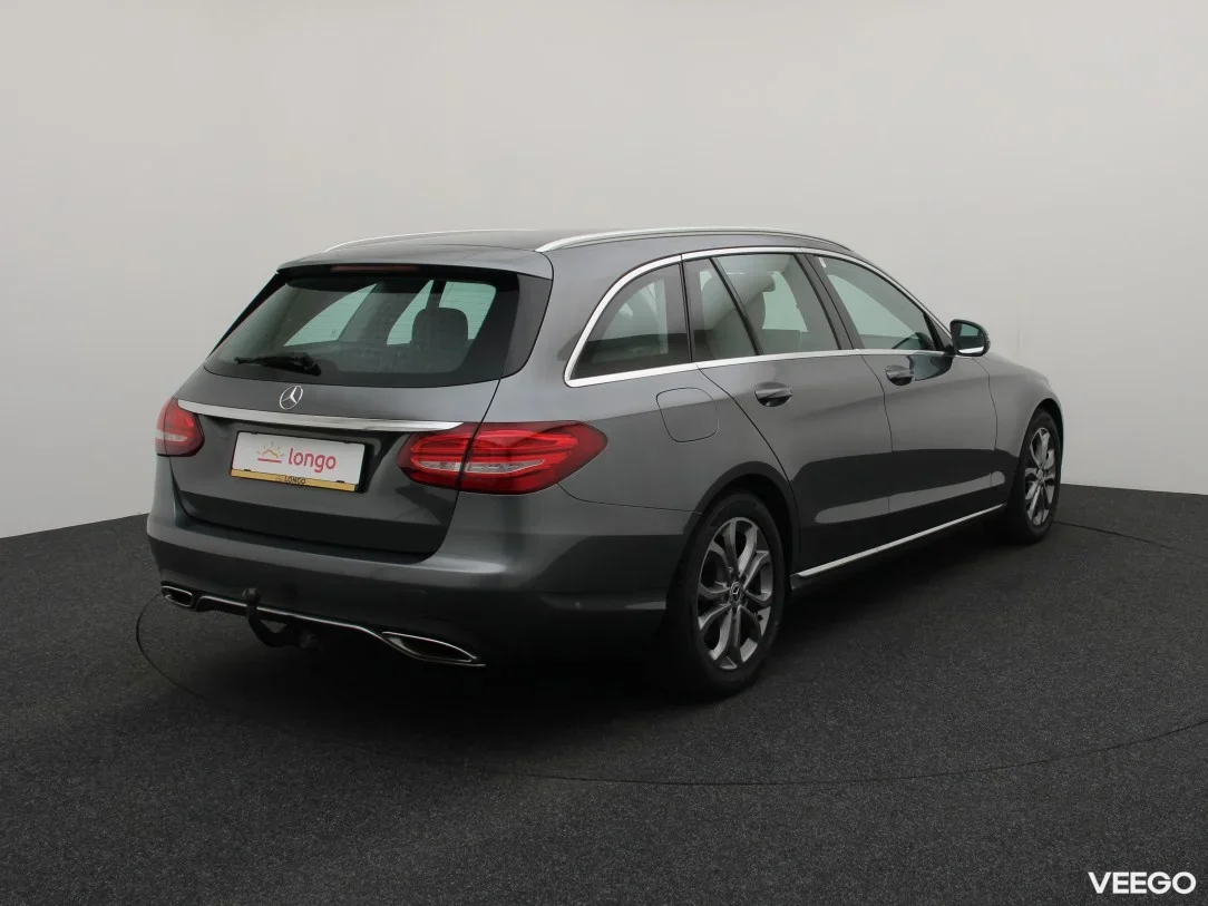 Mercedes-Benz C180 1.6 115kW
