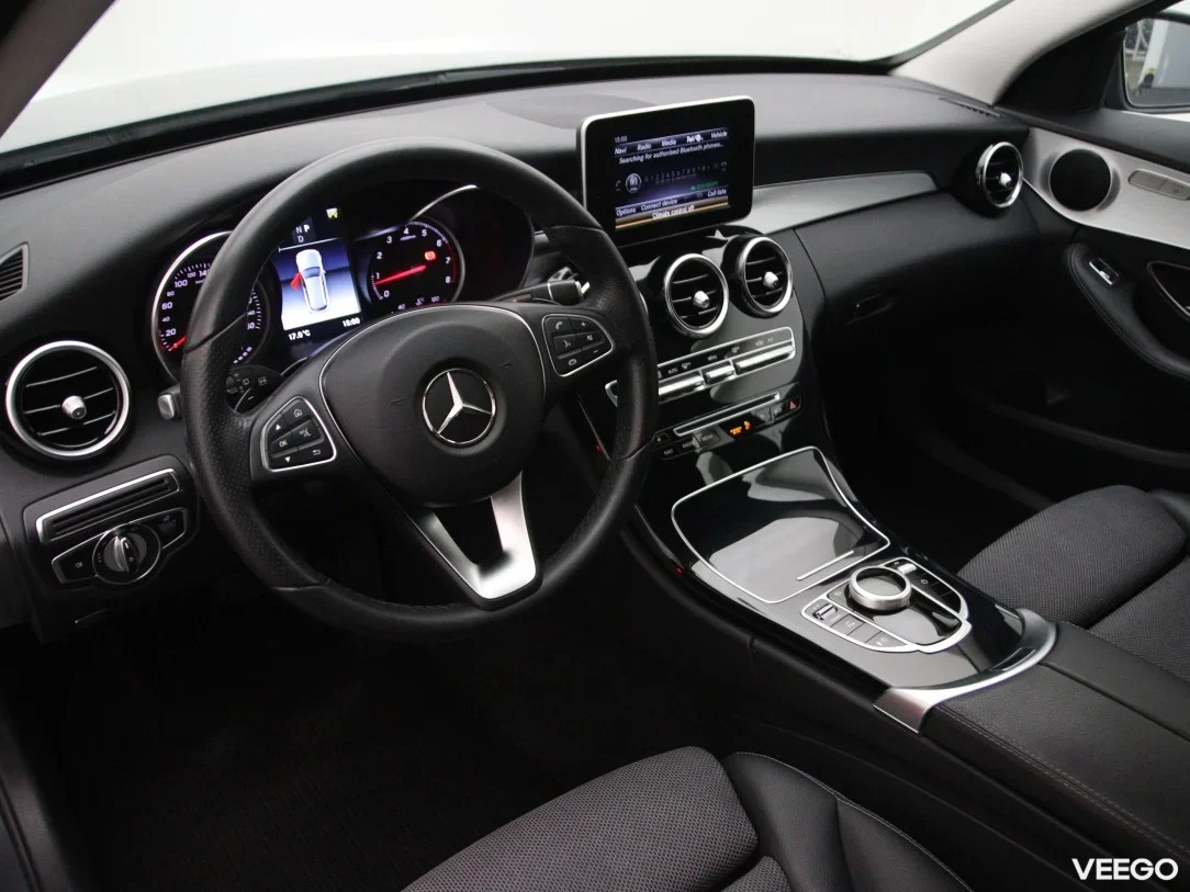 Mercedes-Benz C180 1.6 115kW