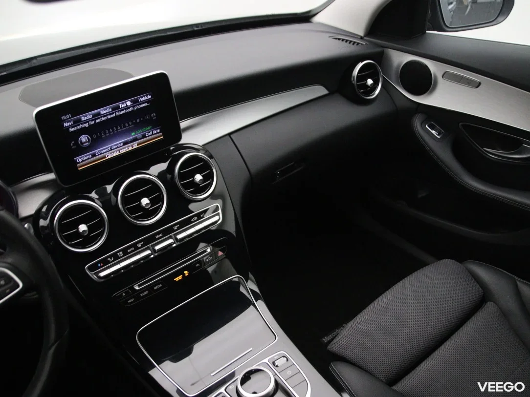 Mercedes-Benz C180 1.6 115kW