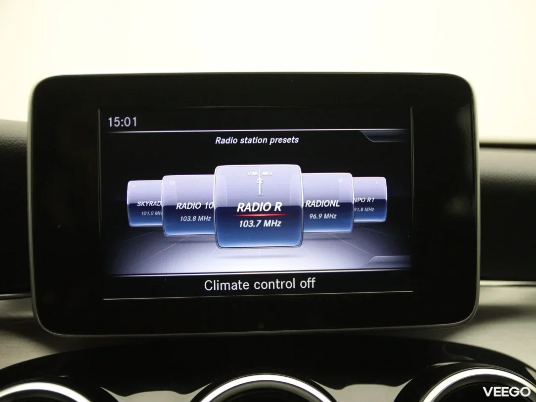 Mercedes-Benz C180 1.6 115kW