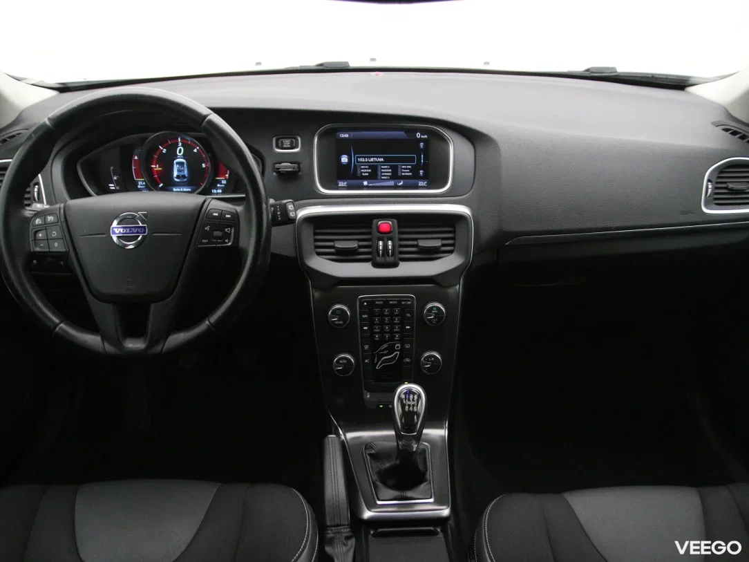 Volvo V40 1.6 84kW
