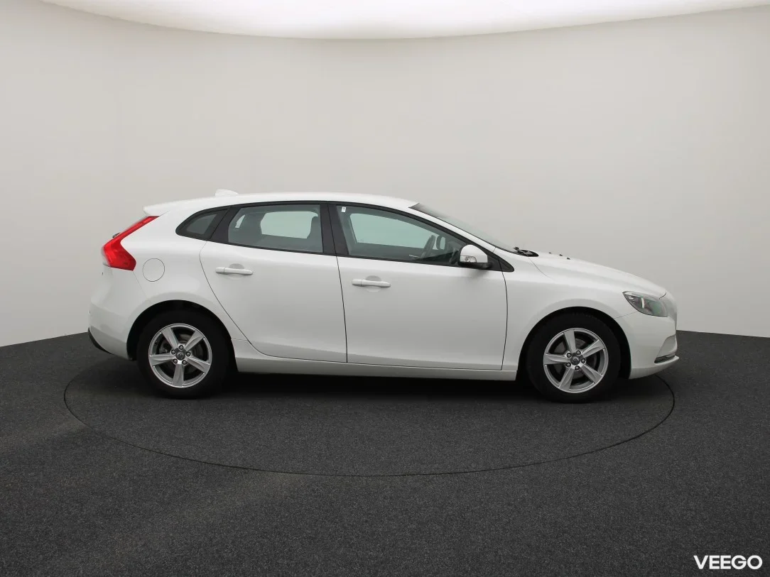 Volvo V40 1.6 84kW
