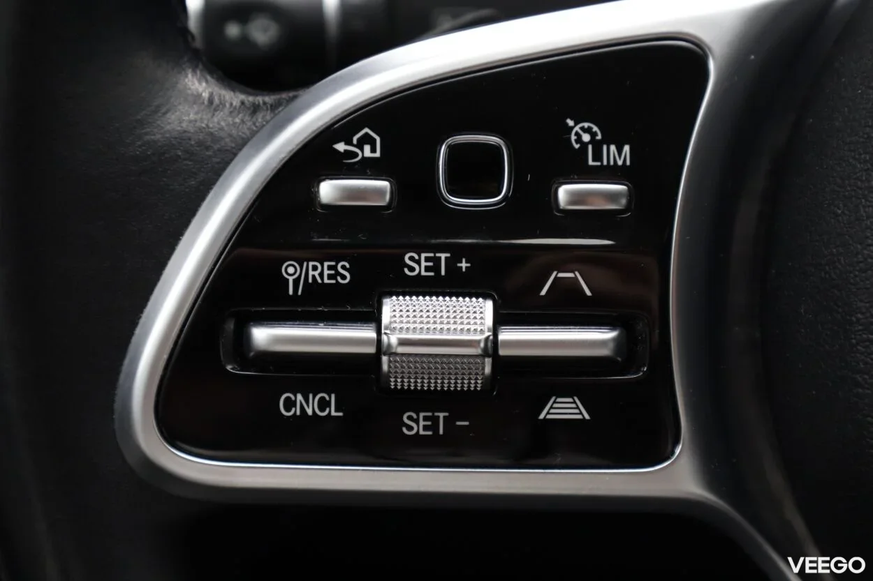 Mercedes-Benz C200 4MATIC EQ Avantgarde 135kW