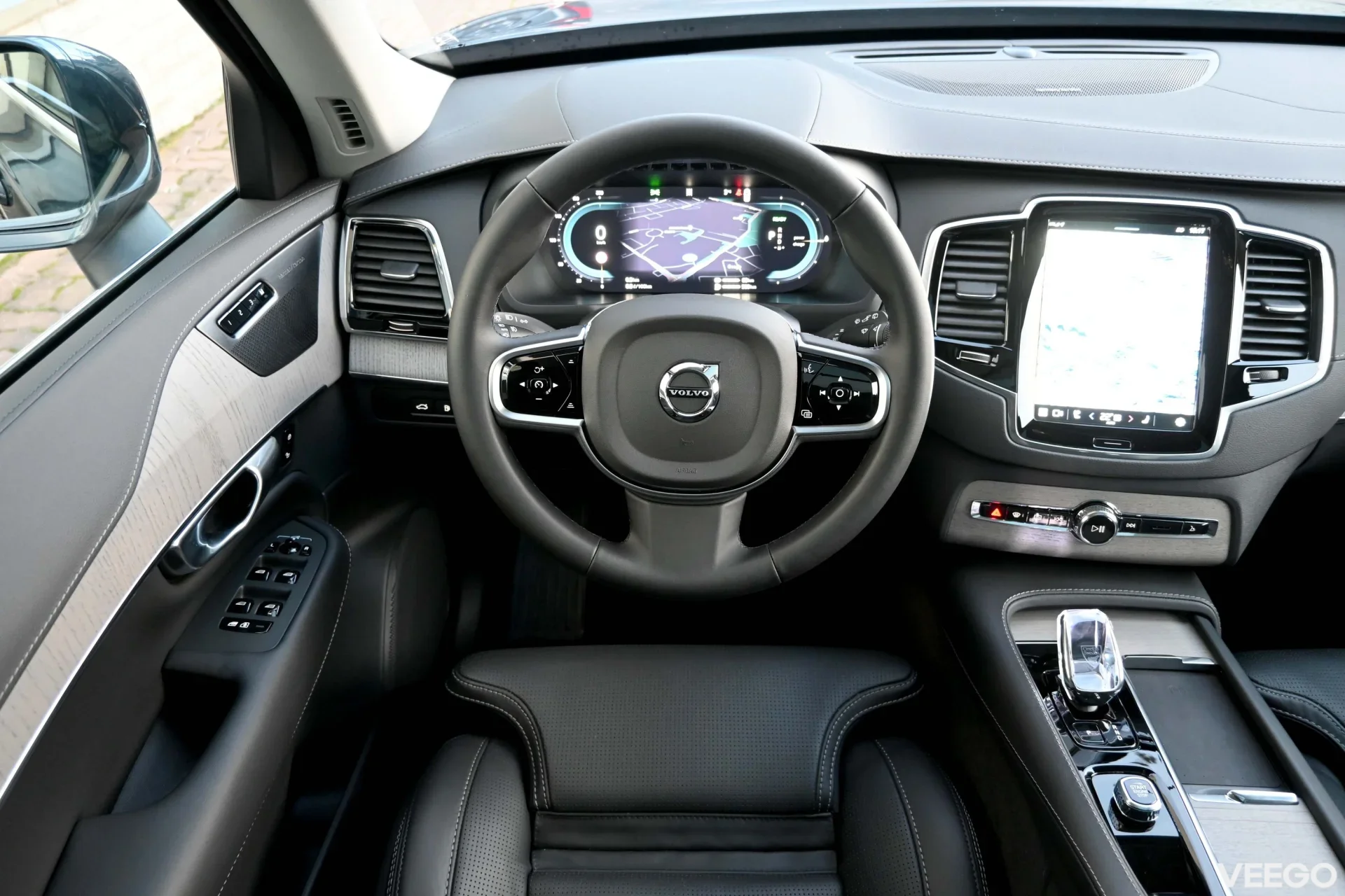 Volvo XC90 T8 TWIN ENGINE AWD T8 H&K 4C ULTIMATE BRIGHT XENIUM INTELLI 2 335kW