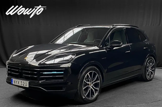 Image of Porsche Cayenne E-Hybrid 470HK /Bakaxelstyrning /HuD/Se Spec 346kW