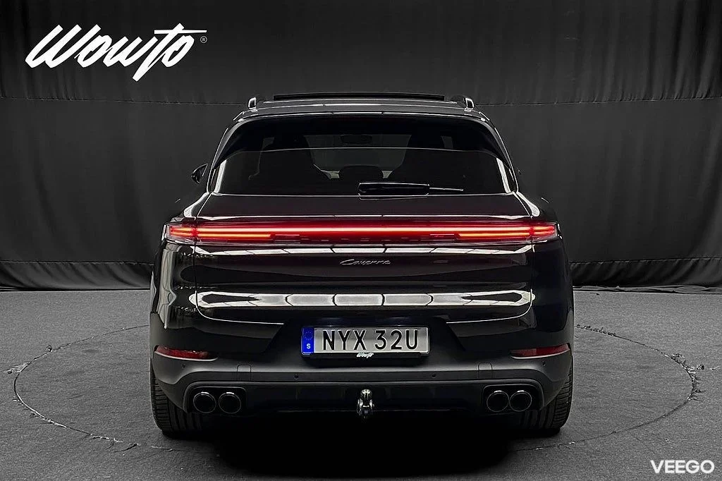 Porsche Cayenne E-Hybrid 470HK /Bakaxelstyrning /HuD/Se Spec 346kW