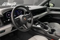 Porsche Cayenne E-Hybrid 470HK /Bakaxelstyrning /HuD/Se Spec 346kW thumbnail