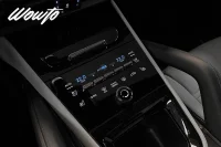 Porsche Cayenne E-Hybrid 470HK /Bakaxelstyrning /HuD/Se Spec 346kW thumbnail