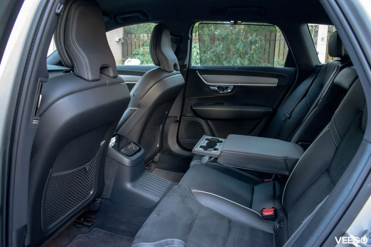 Volvo V90 T8 R-Design DARK Long Range 2 335kW