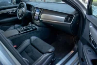 Volvo V90 T8 R-Design DARK Long Range 2 335kW thumbnail