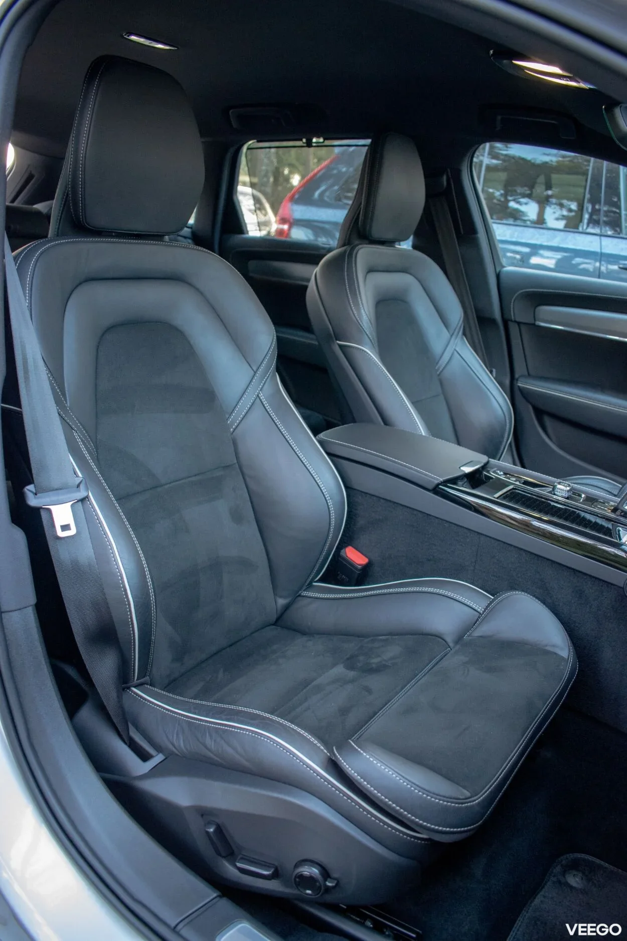 Volvo V90 T8 R-Design DARK Long Range 2 335kW