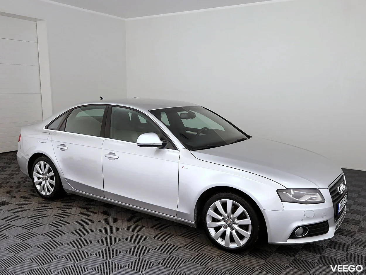 Audi A4 2.7 141kW