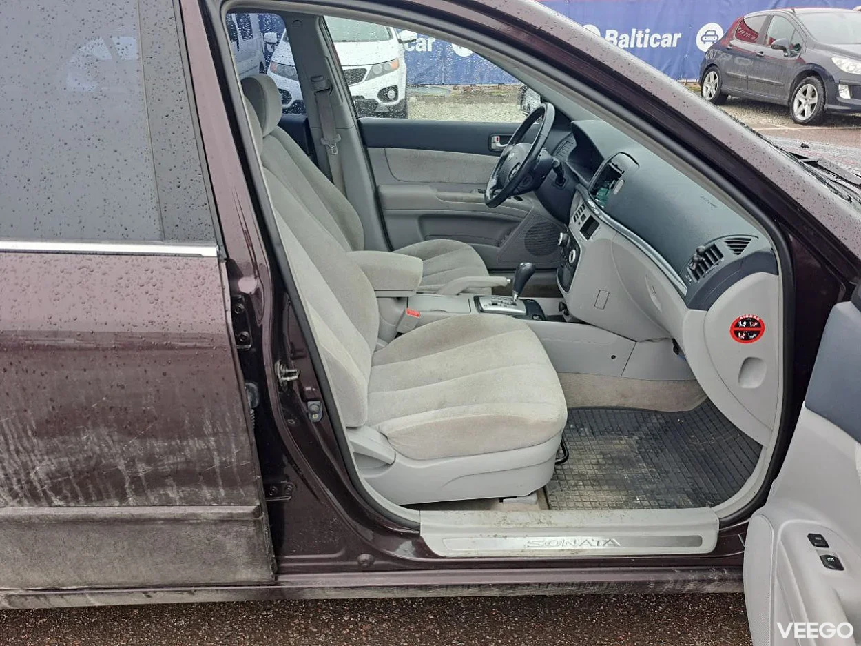 Hyundai Sonata 2.4 119kW