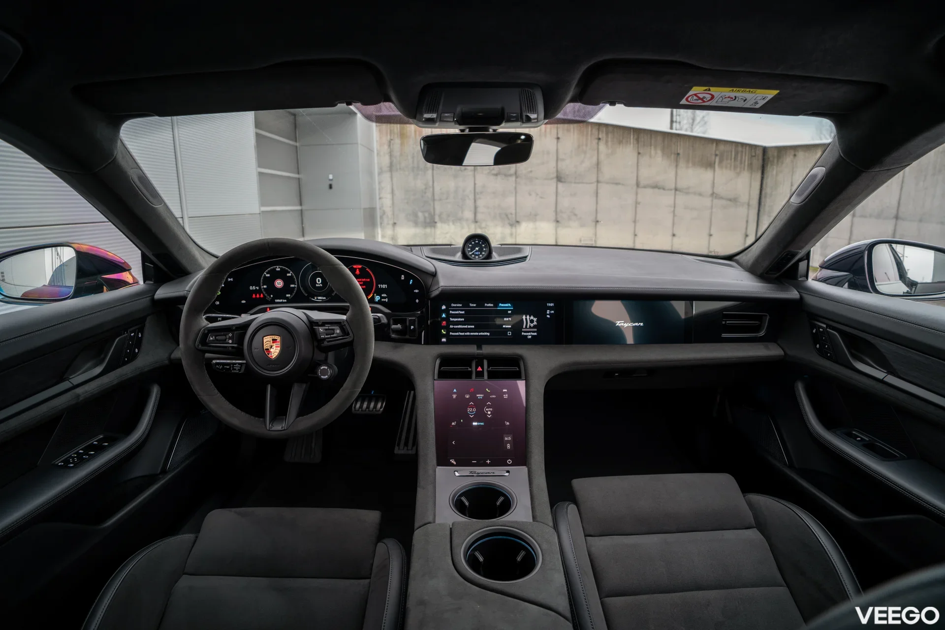 Porsche Taycan 440kW