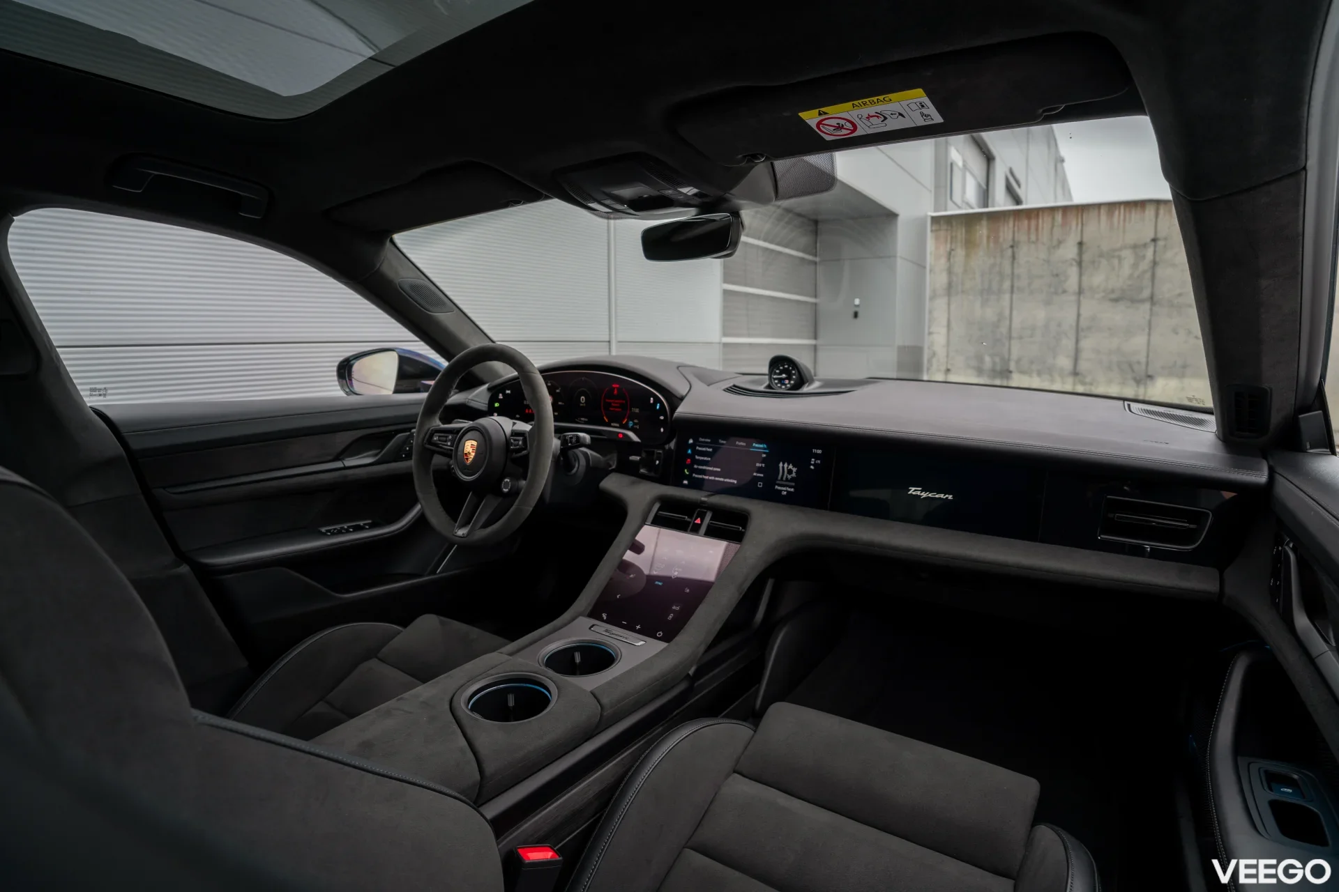 Porsche Taycan 440kW