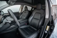 Tesla Model Y   Long Range Dual Motor AWD 378kW thumbnail