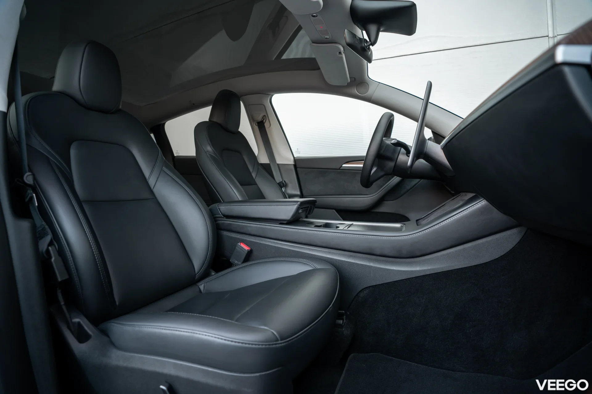 Tesla Model Y   Long Range Dual Motor AWD 378kW