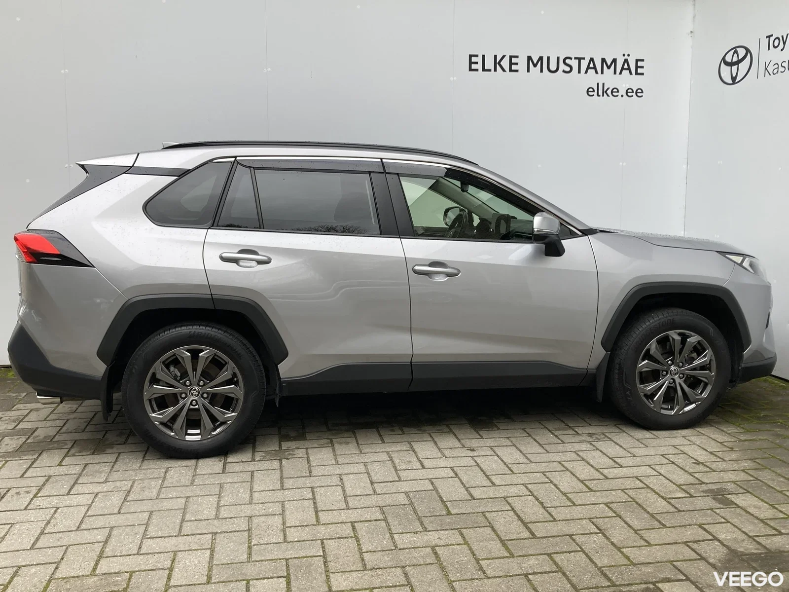 Toyota RAV4 2.5 131kW