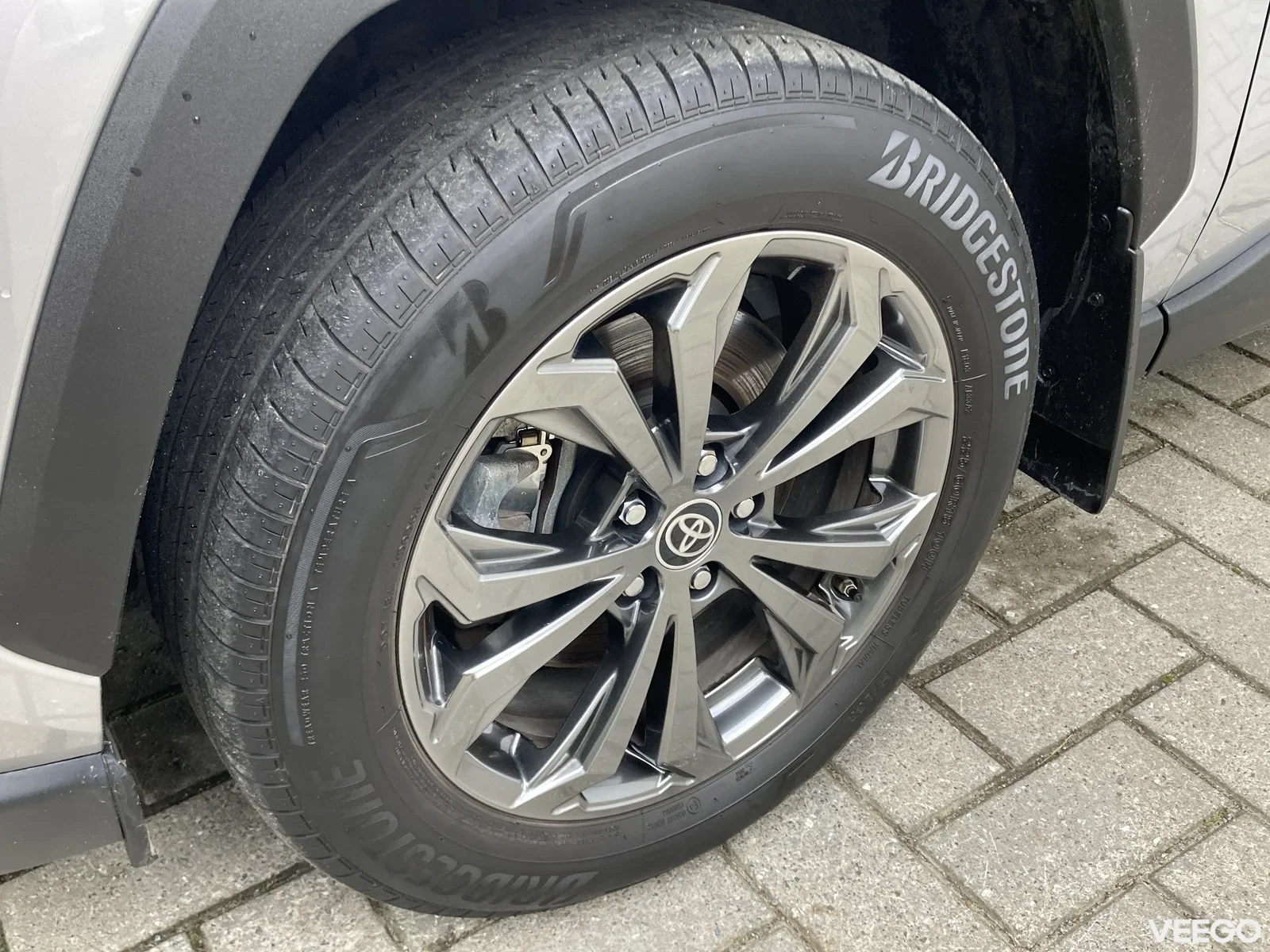 Toyota RAV4 2.5 131kW