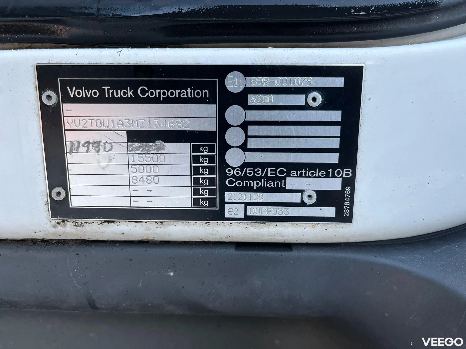 Volvo FL210 BOX L=8764 154kW