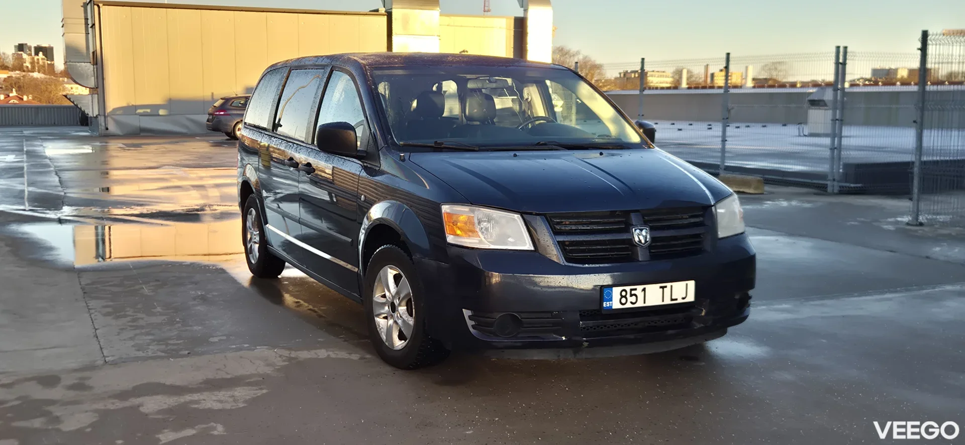 Dodge Grand Caravan 3.3 131kW