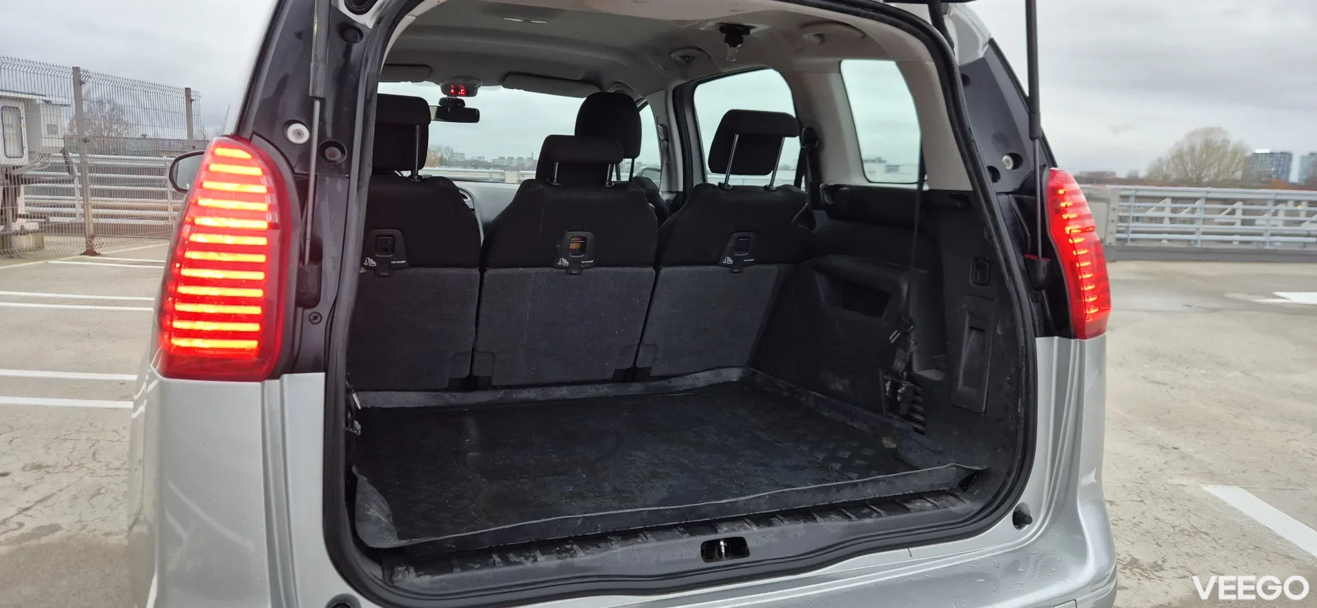 Peugeot 5008 1.6 88kW