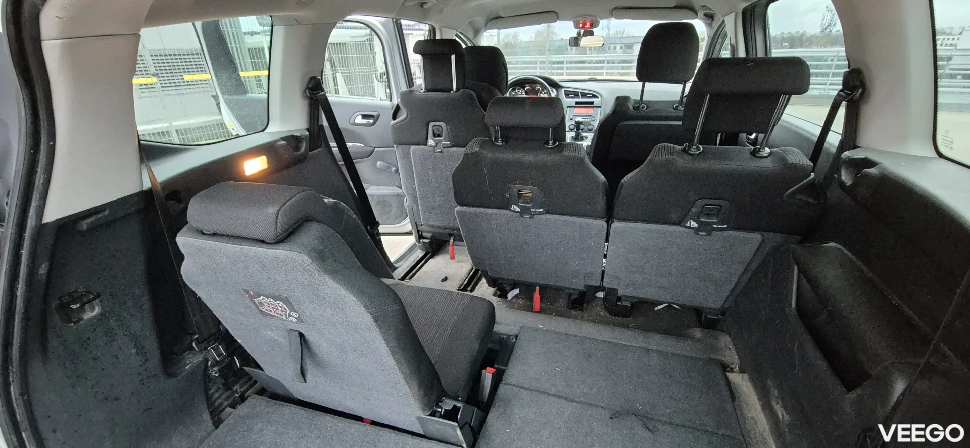 Peugeot 5008 1.6 88kW