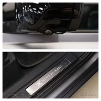 Land Rover Defender SE X-Dynamic 3 147kW thumbnail