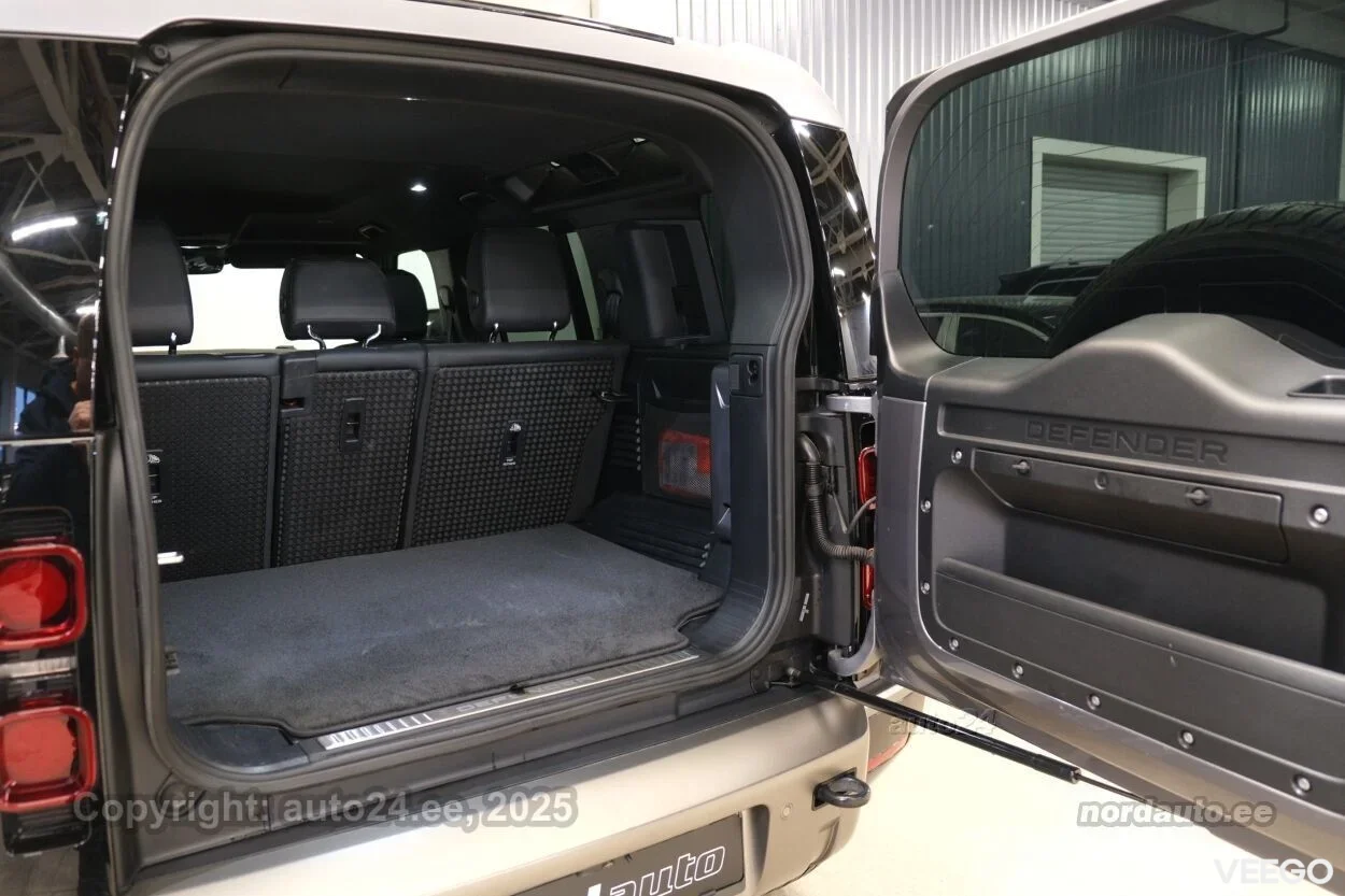 Land Rover Defender SE X-Dynamic 3 147kW
