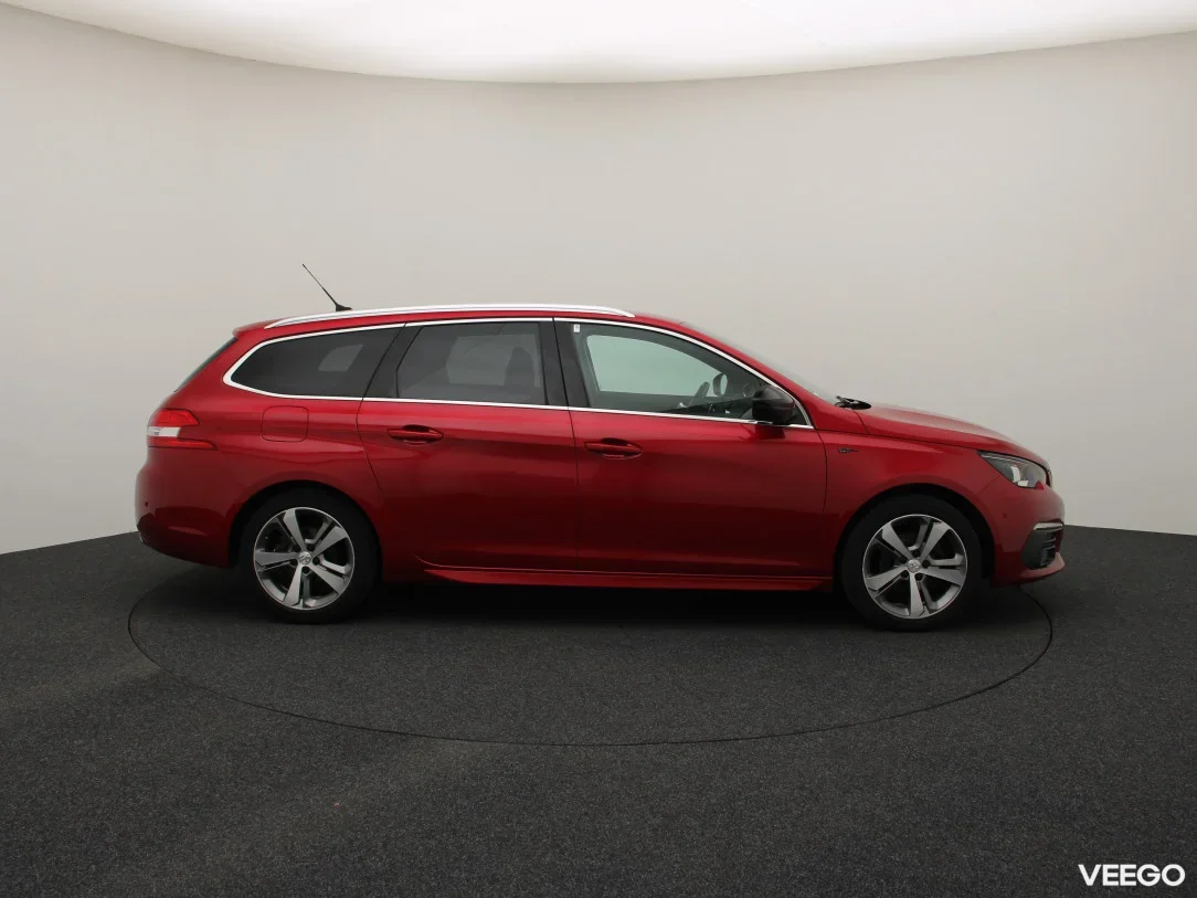 Peugeot 308 1.5 96kW