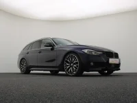 BMW 335 3 230kW thumbnail