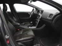 Volvo V40 2 88kW thumbnail