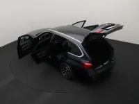 BMW 335 3 230kW thumbnail