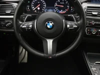 BMW 335 3 230kW thumbnail