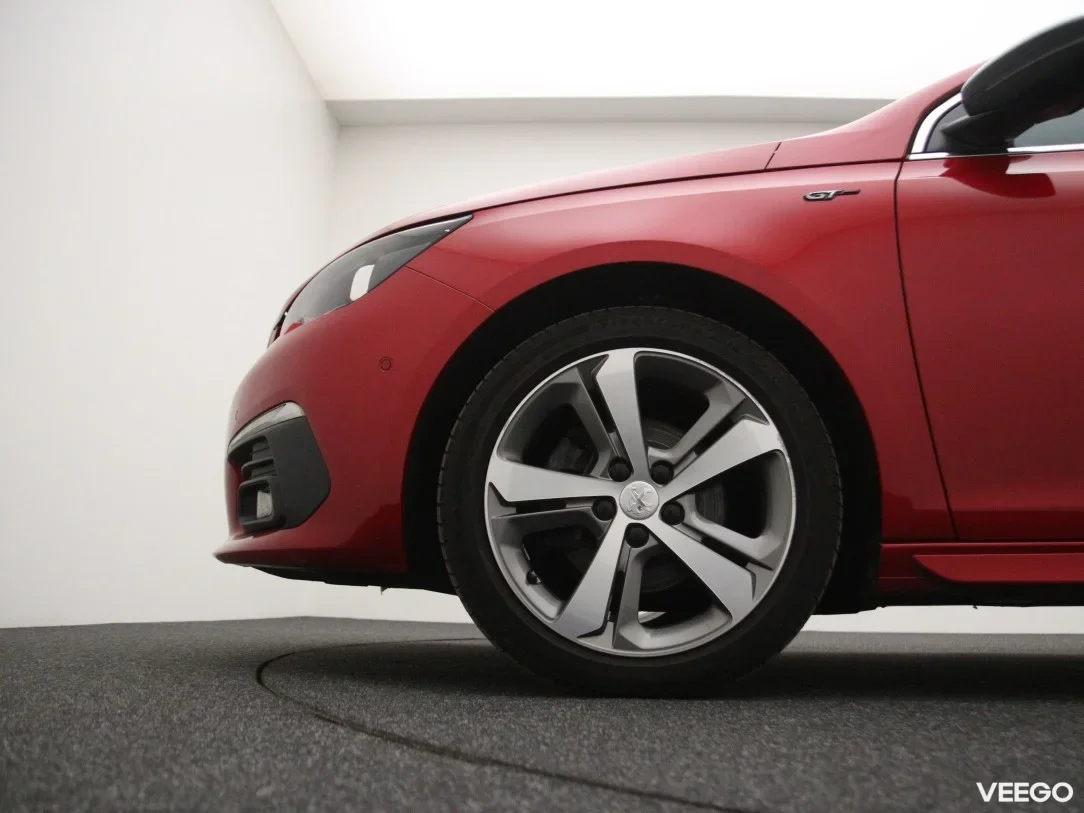 Peugeot 308 1.5 96kW