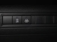 Peugeot 308 1.5 96kW thumbnail